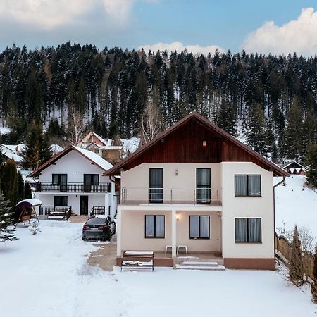 Casa Valeria Voronet Villa Bagian luar foto